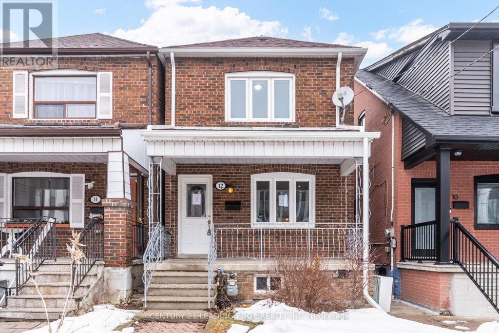 12 Innes Avenue, Toronto (corso Italia-Davenport)