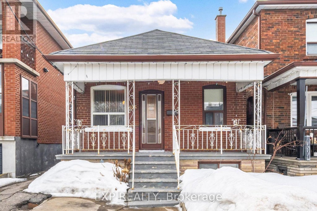 105 Rogers Road, Toronto (oakwood Village)