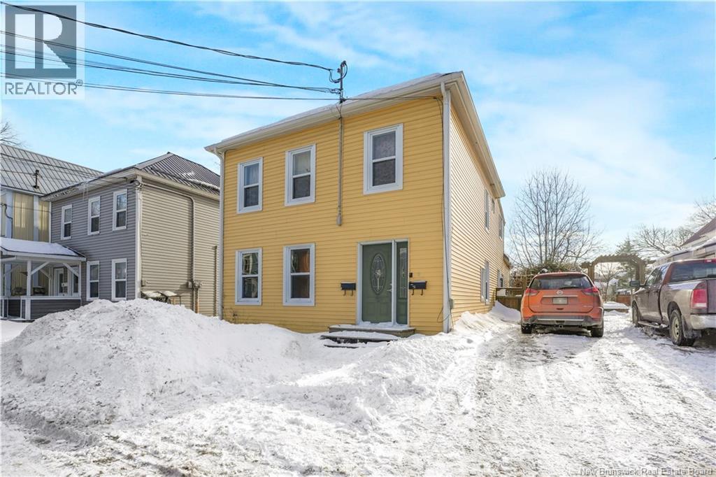 144 Saunders Street, Fredericton