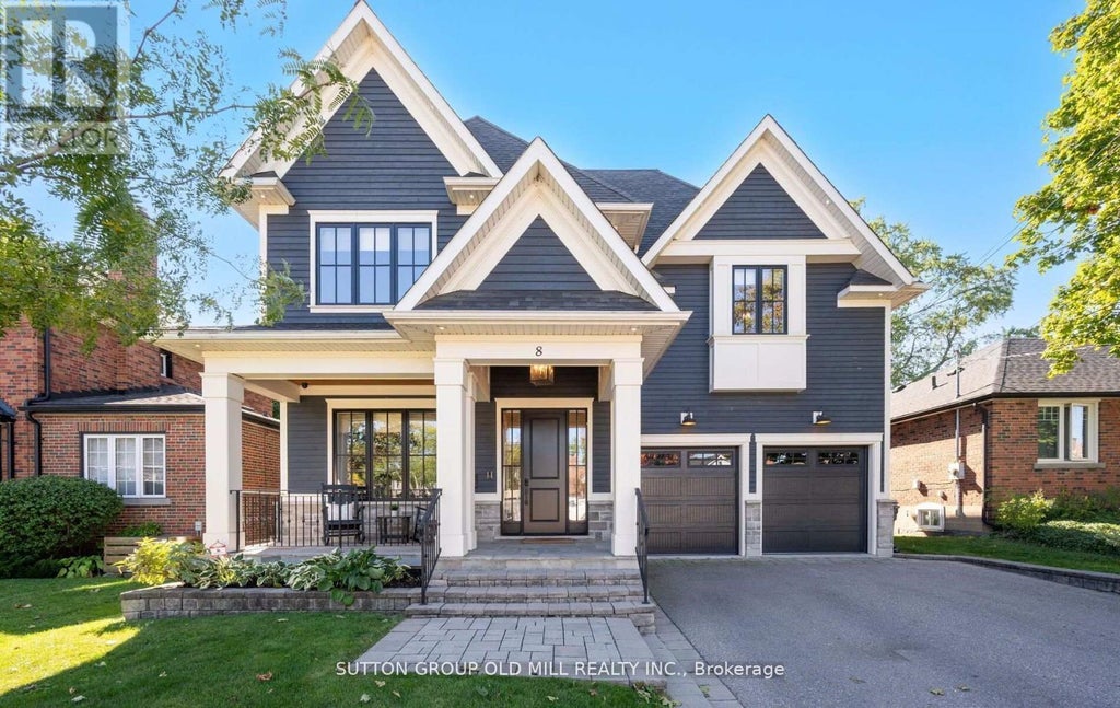 8 Cumberland Drive, Mississauga (port Credit)