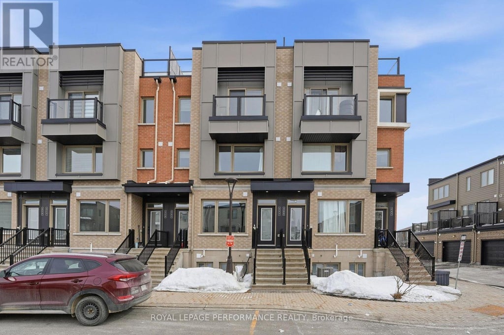 583 Ozawa Private, Ottawa