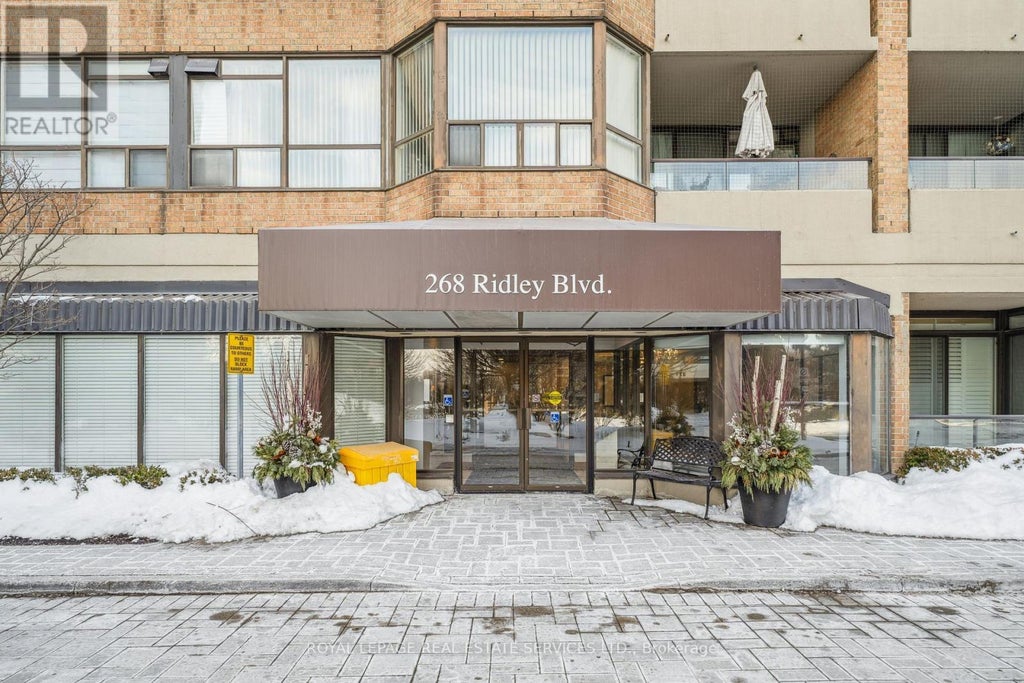 1716 - 268 Ridley Boulevard, Toronto (bedford Park-Nortown)
