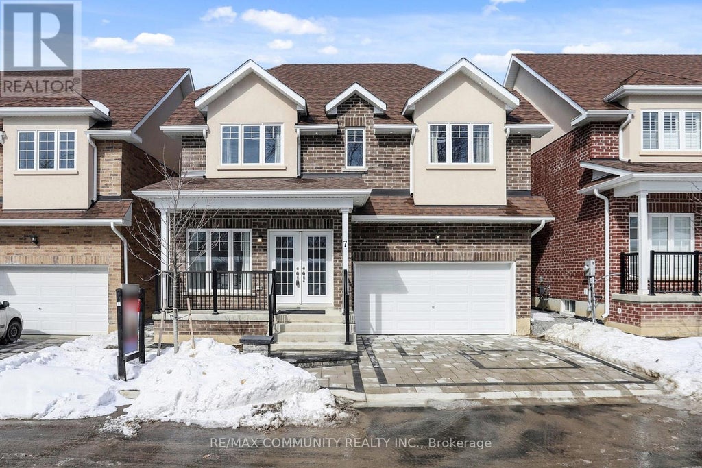 7 - 1741 Fairport Road, Pickering (dunbarton)