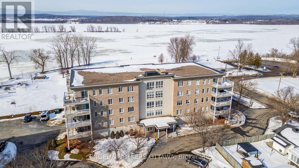 206 - 134 Edwards Street, Clarence-Rockland