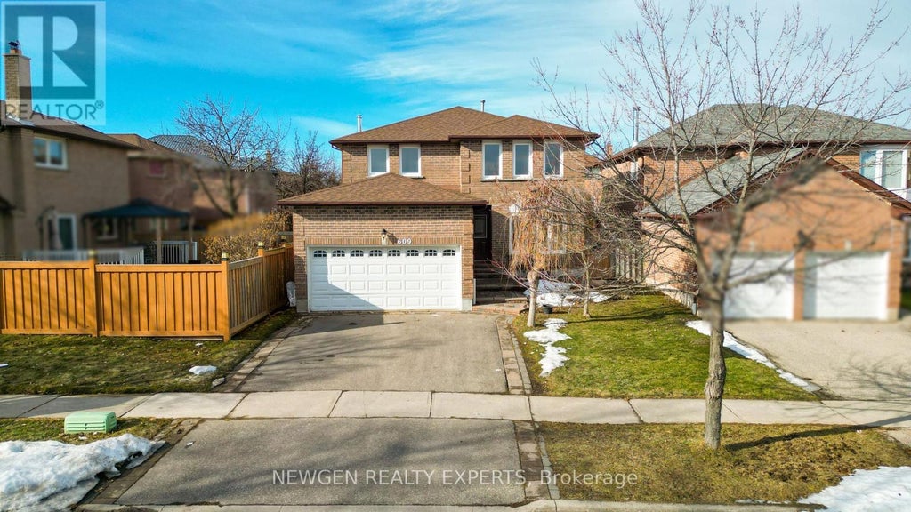 609 Yorkminster Crescent, Mississauga (hurontario)