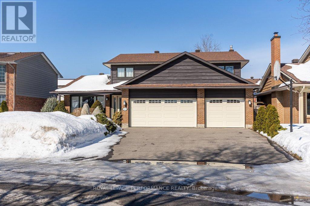 57 Rich Little Drive, Ottawa