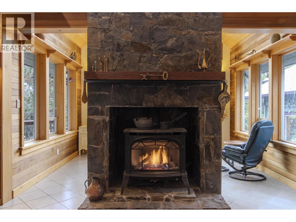 2317 Greenwood Way, Squamish