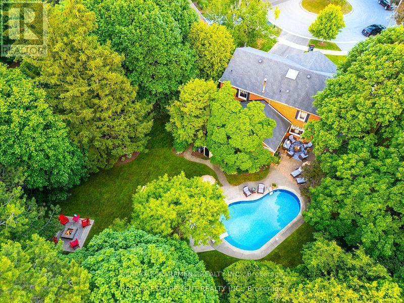 3555 Kingbird Court, Mississauga (erin Mills)