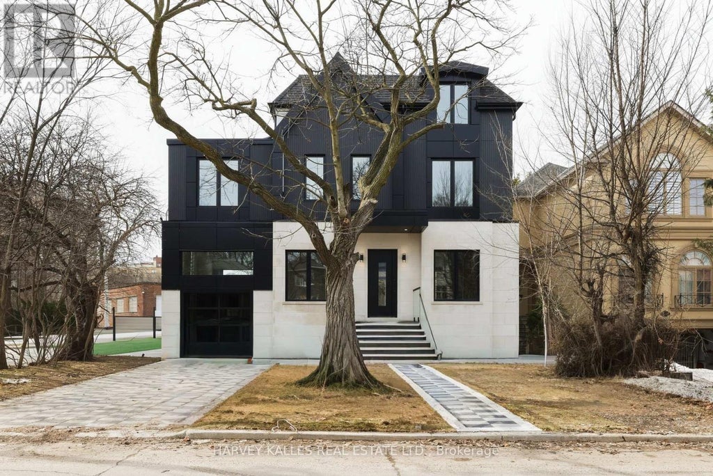 1002 Spadina Road, Toronto (forest Hill North)