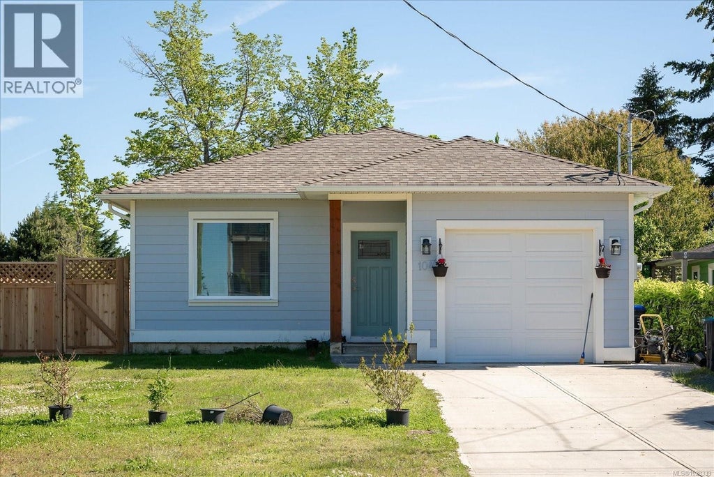 104 Lee Avenue, Parksville