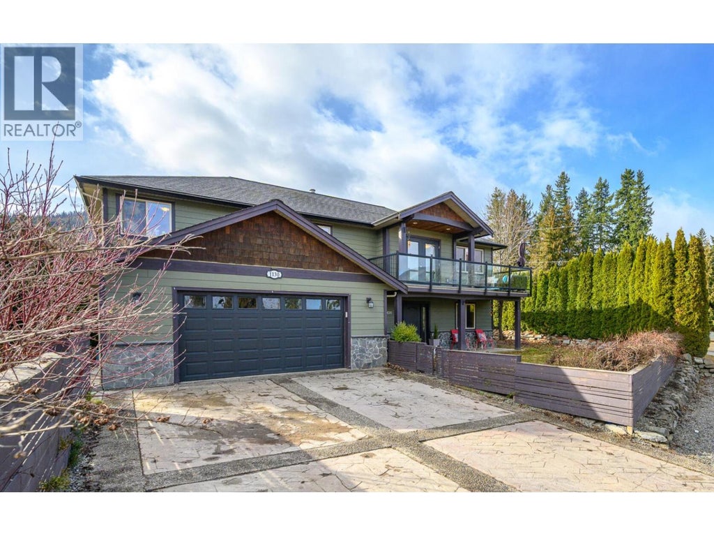 1130 7th Avenue Se, Salmon Arm