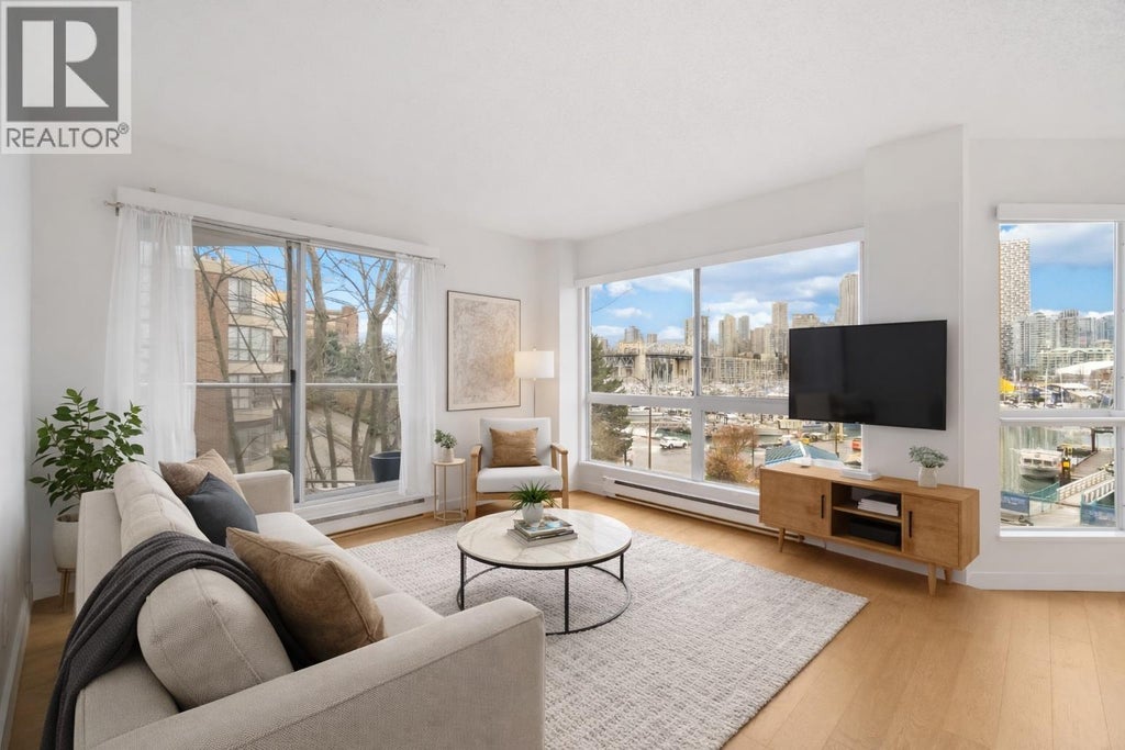 406 1510 W 1st Avenue, Vancouver