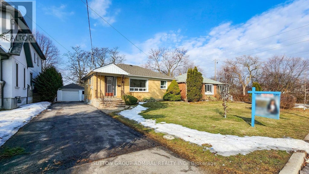 50 Altamont Road, Toronto (newtonbrook West)