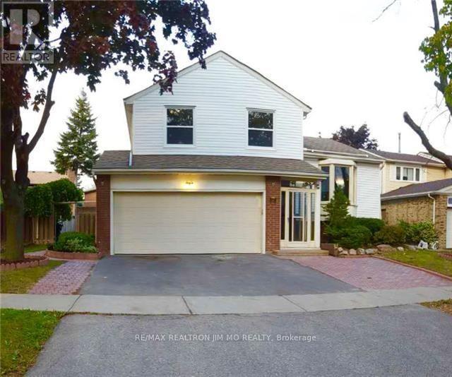4 Longbow Square, Toronto (steeles)