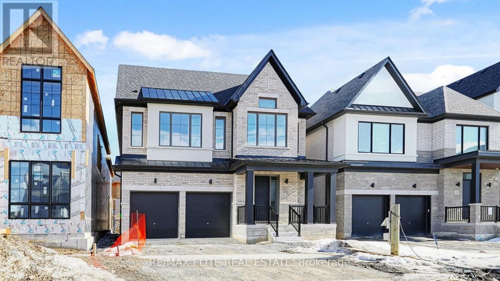 11 Dwell Avenue, Markham (cachet)