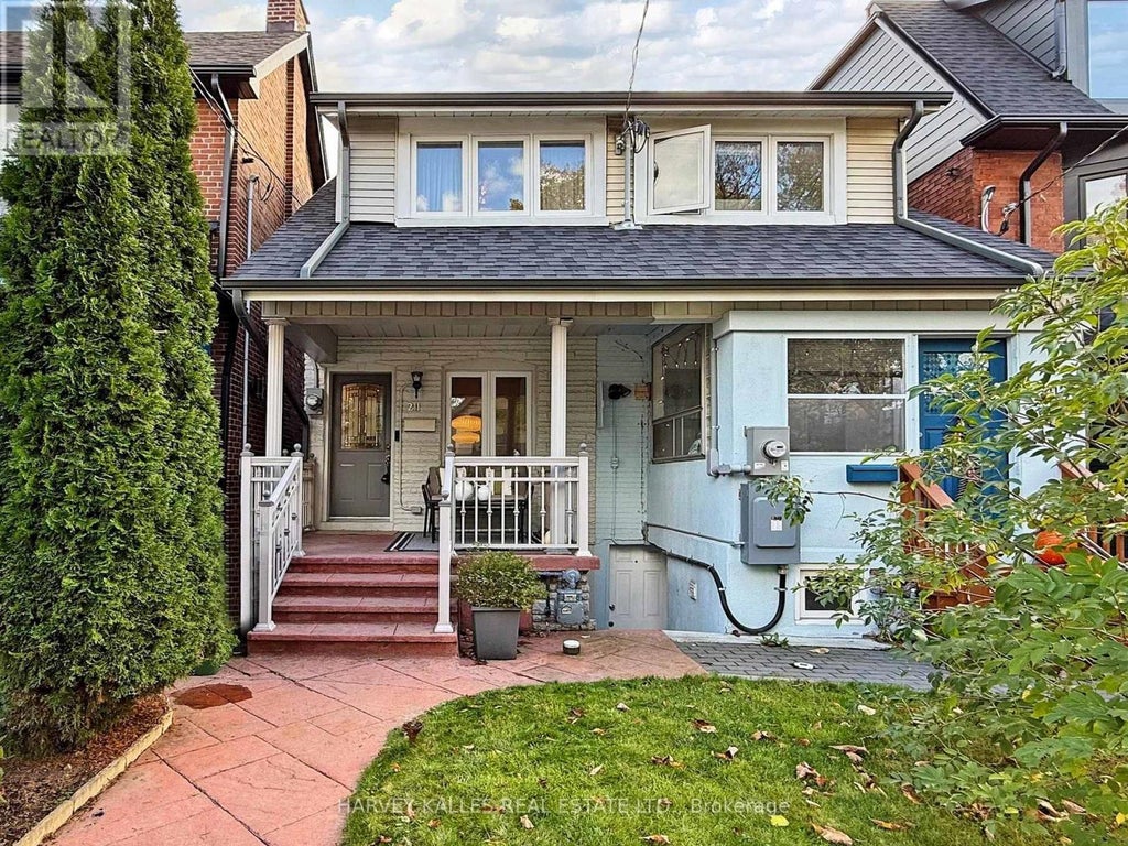 211 Rosemount Avenue, Toronto (corso Italia-Davenport)