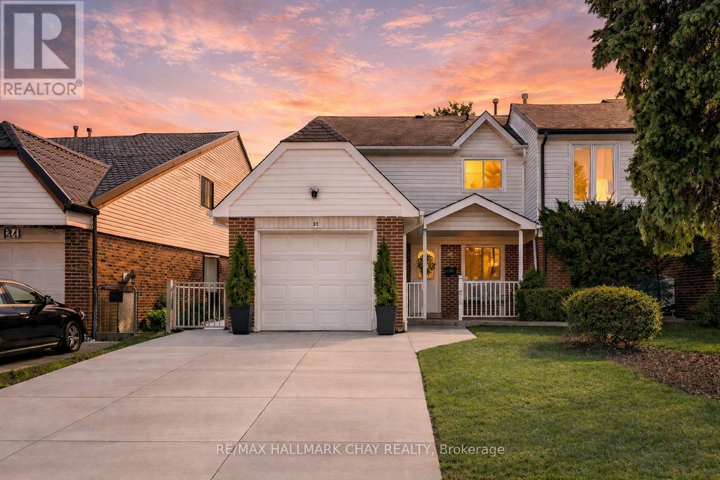 36 Purvis Crescent, Toronto (malvern)