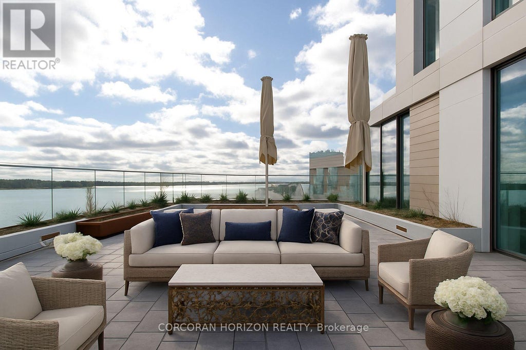 912 - 118 Merchants' Wharf, Toronto (waterfront Communities)