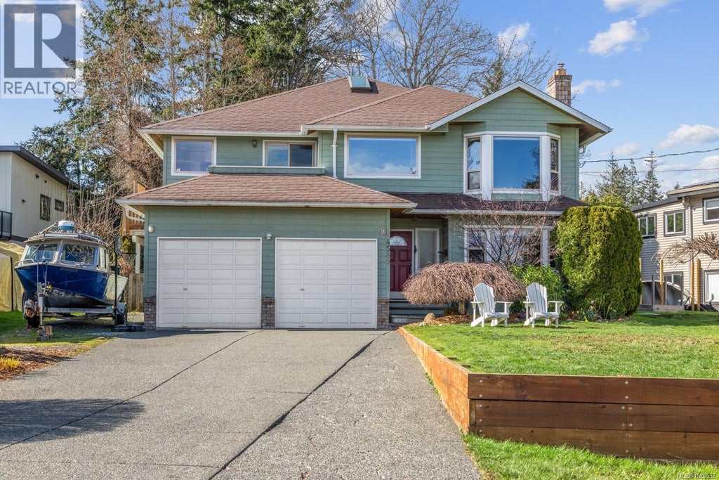 4589 Kilmarnock Drive, Courtenay