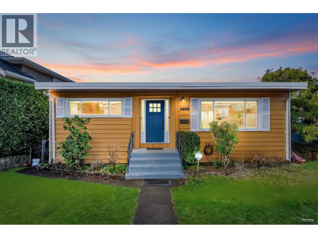 7247 Barnet Road, Burnaby