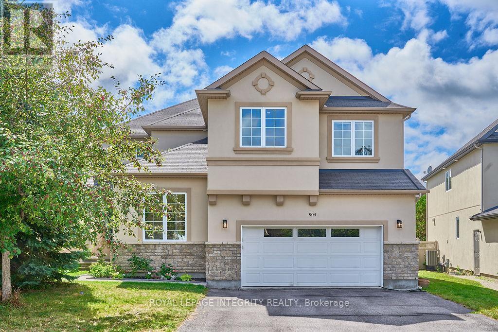 904 Nettleship Court, Ottawa