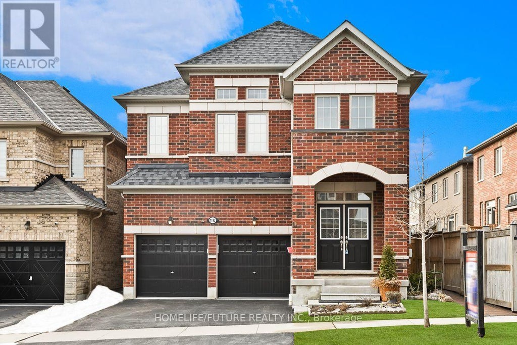 1193 Enchanted Crescent, Pickering