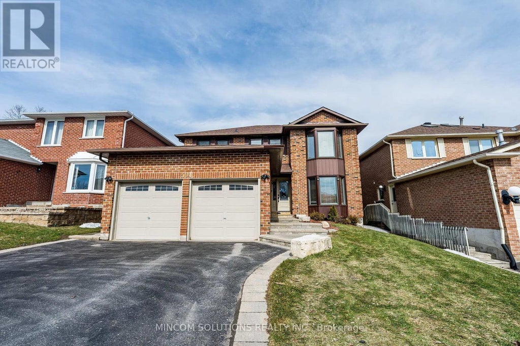 501 Sundown Crescent, Pickering (woodlands)
