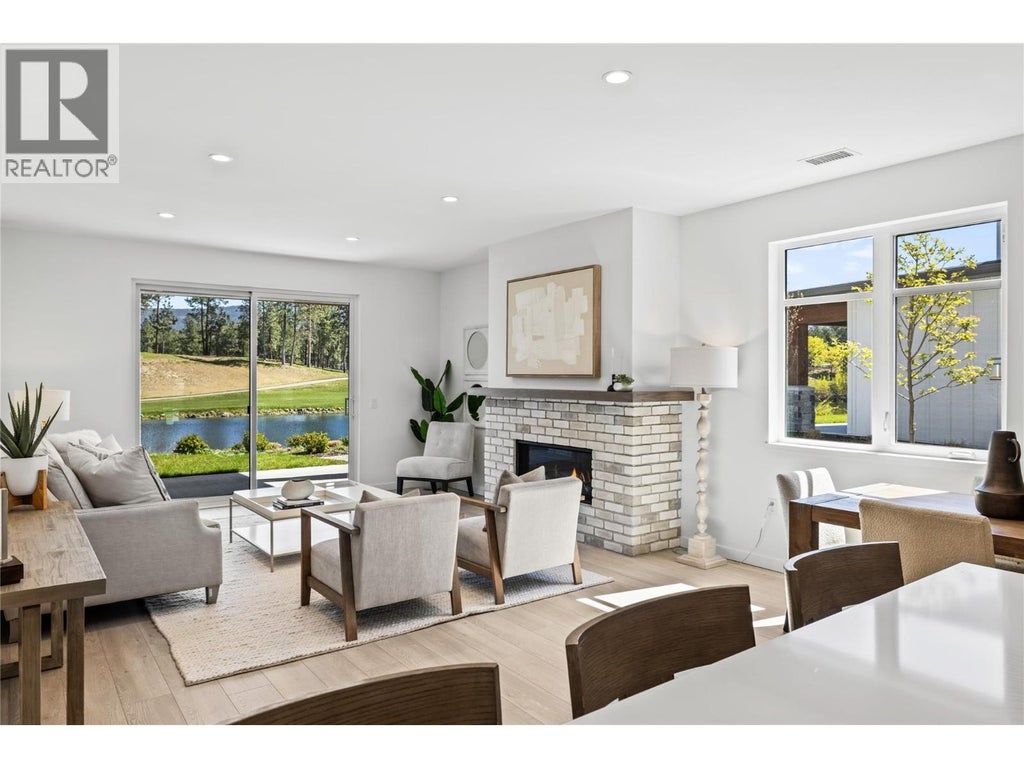 1979 Country Club Drive Unit# 12, Kelowna