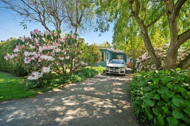 1056 Stevens Street, White Rock