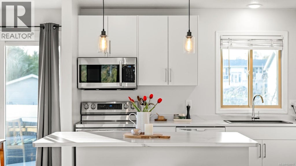 519 Pritchard Road, Comox