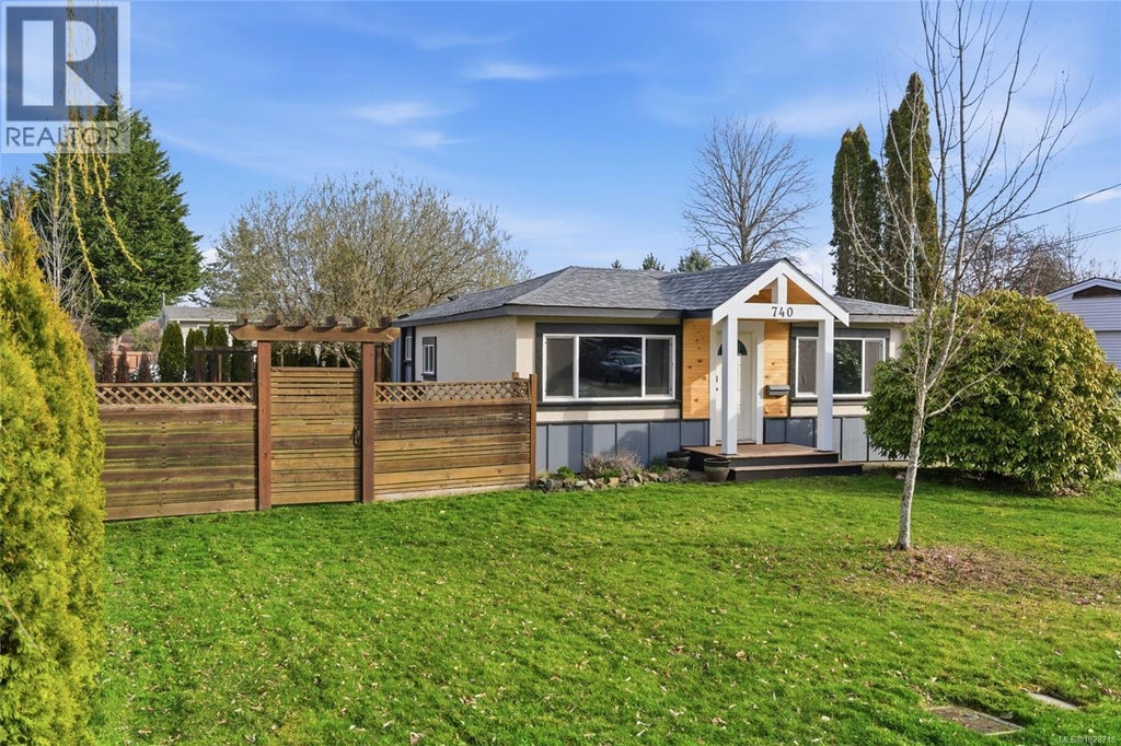 740 Oakley Street, Nanaimo