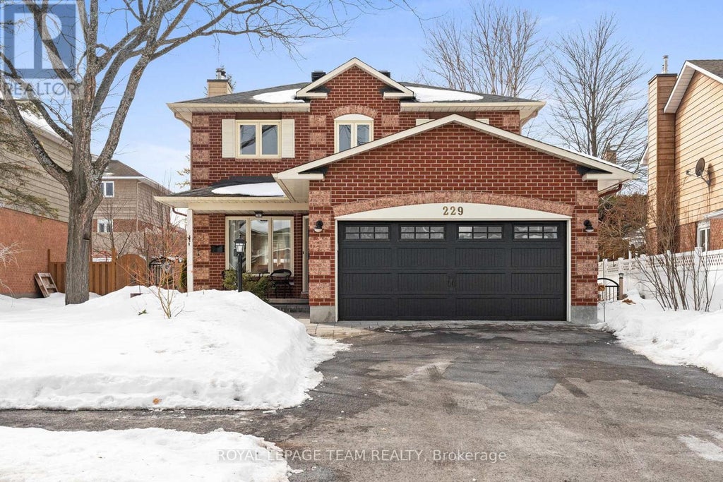229 Walden Drive, Ottawa