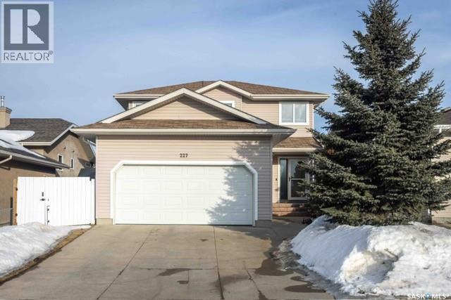 227 Overholt Place, Saskatoon