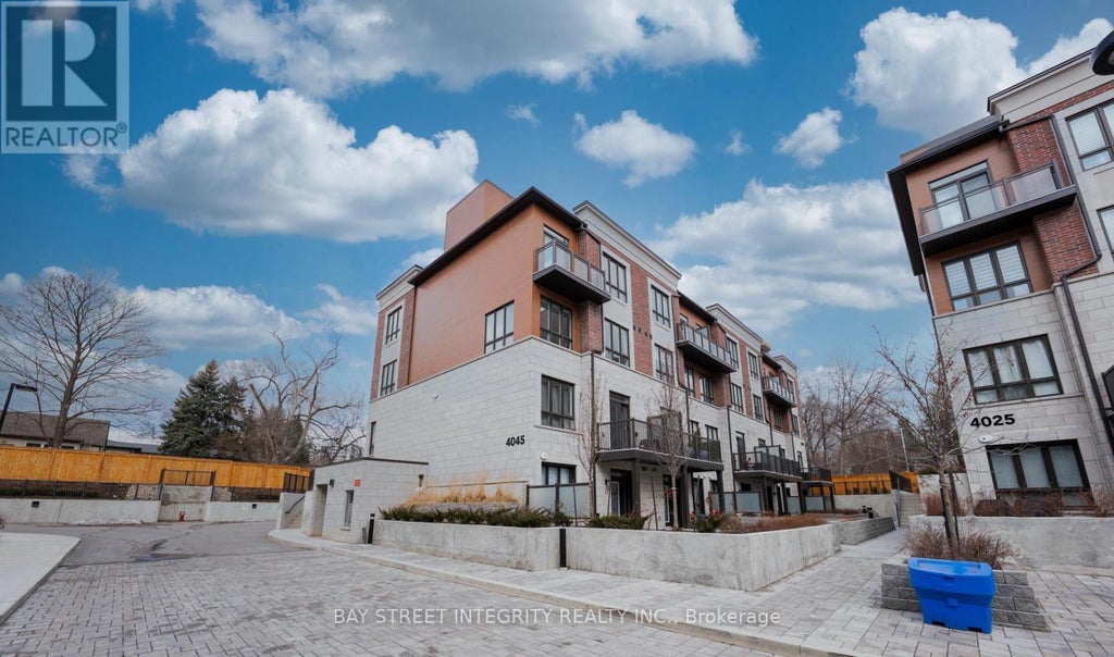 7 - 4045 Hickory Drive, Mississauga (rathwood)