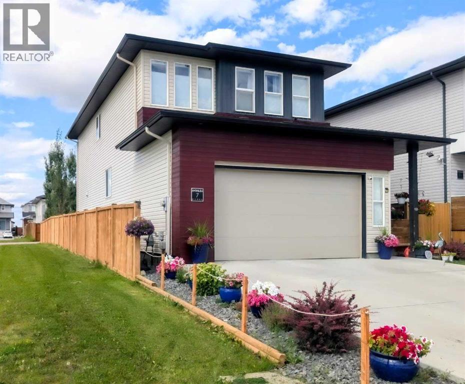 7 Greywolf Road N, Lethbridge