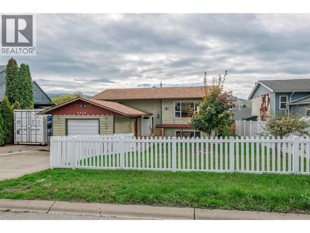 5604 Allenby Crescent, Vernon