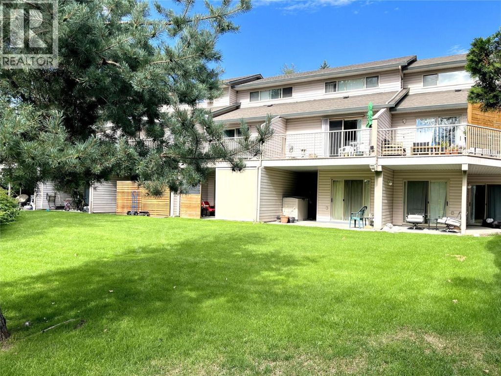 1607 43 Avenue Unit# 304 Lot# Sl 10, Vernon