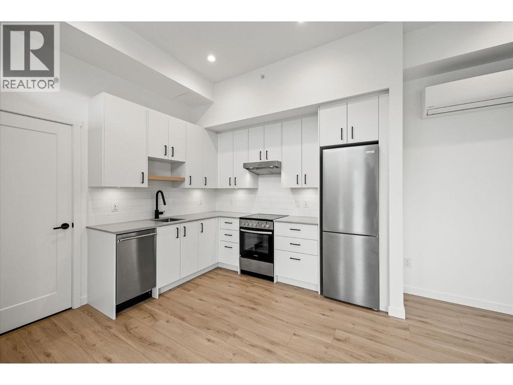 660 Cawston Avenue Unit# 105b, Kelowna