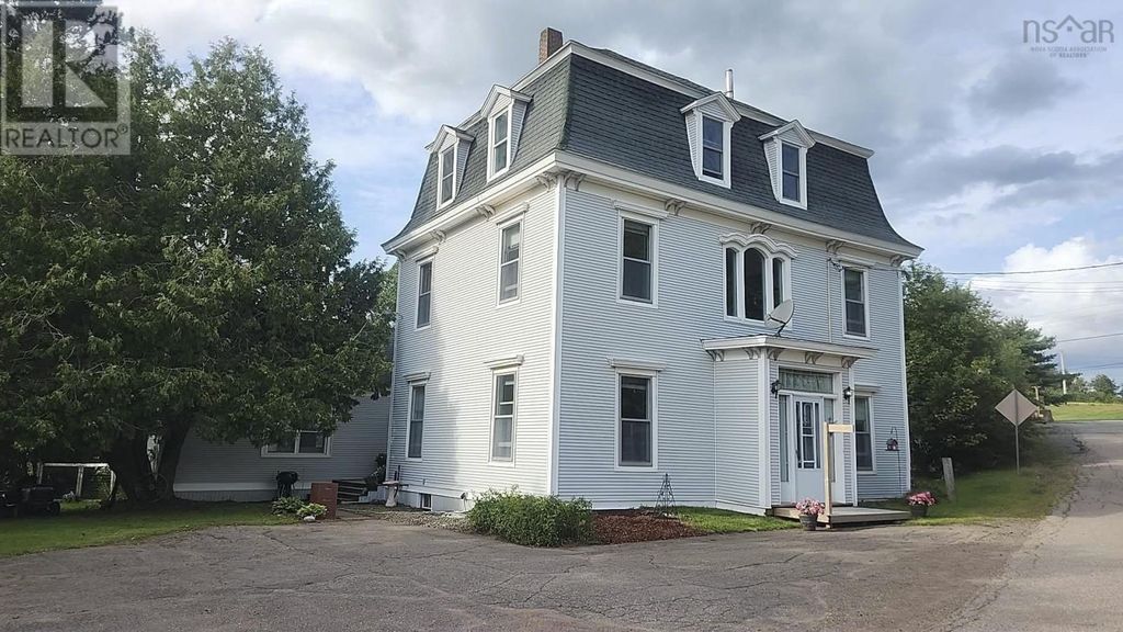 4747 Canaan Road, Southampton