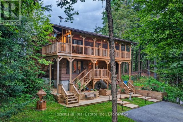 3611 Livingstone Lake Road, Algonquin Highlands (mcclintock)