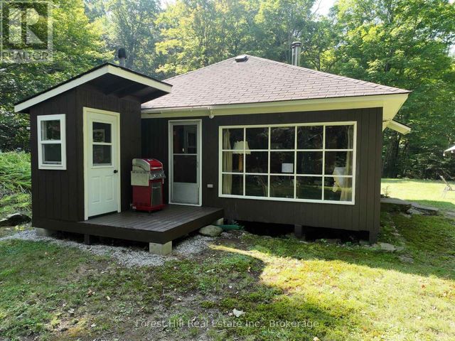 30945 Kawagama Lake Wao, Algonquin Highlands (sherborne)