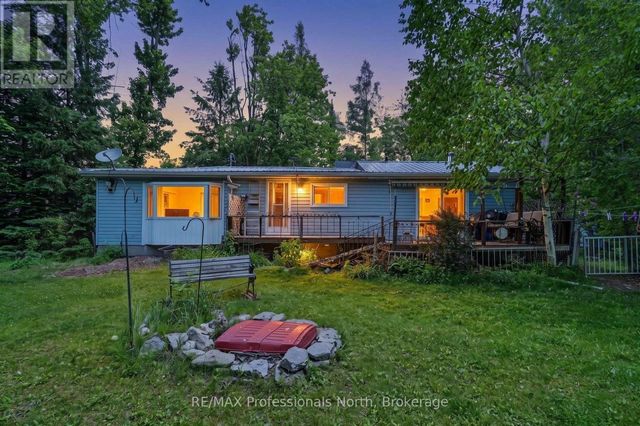 18 Fire Route 104a, Trent Lakes