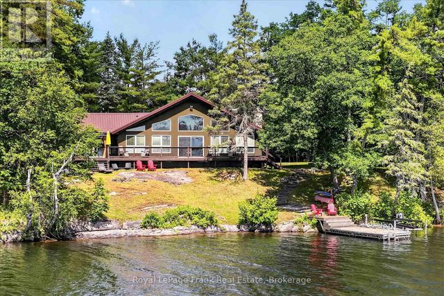 61 Napier Crescent, North Kawartha