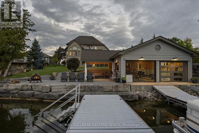 2112 Truman Drive, Selwyn