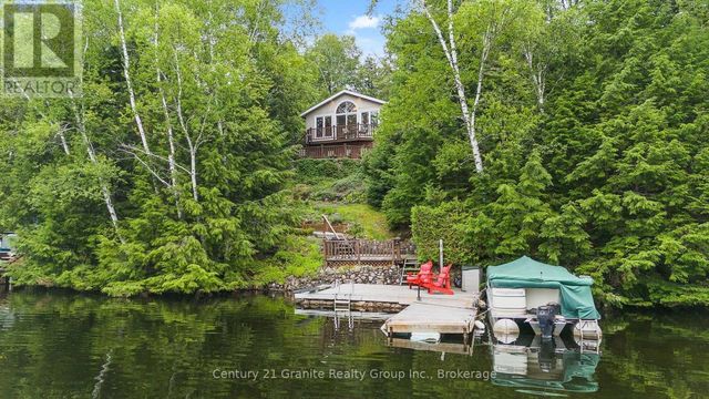 1109 Burnt Point Trail, Highlands East (glamorgan)