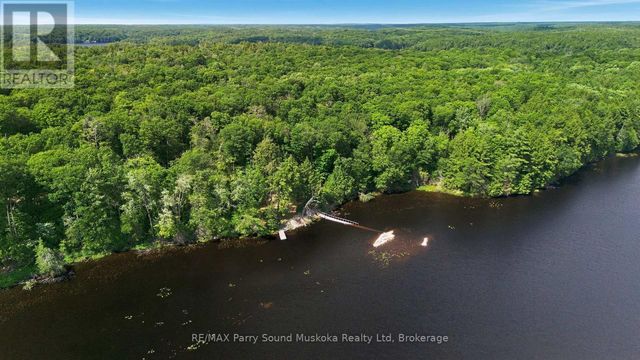 24 South Crane Lake Road, The Archipelago (archipelago South)