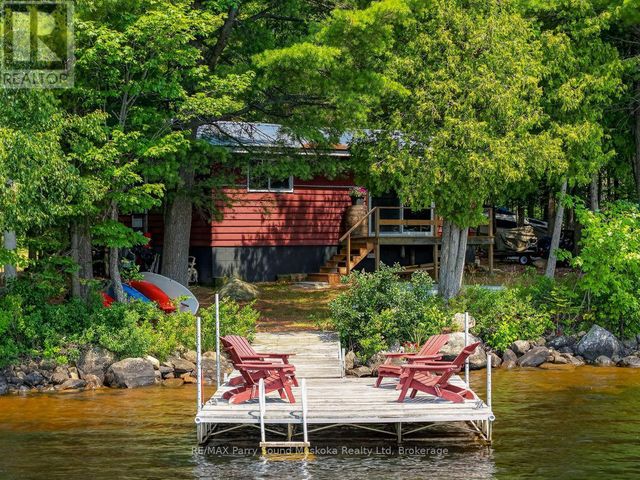3 Robinson Road, Magnetawan (ahmic Harbour)