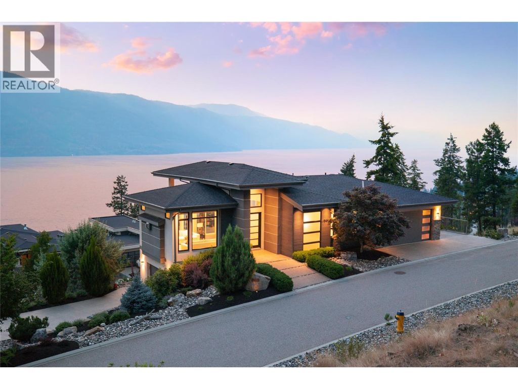 3320 Acacia Lane, Kelowna