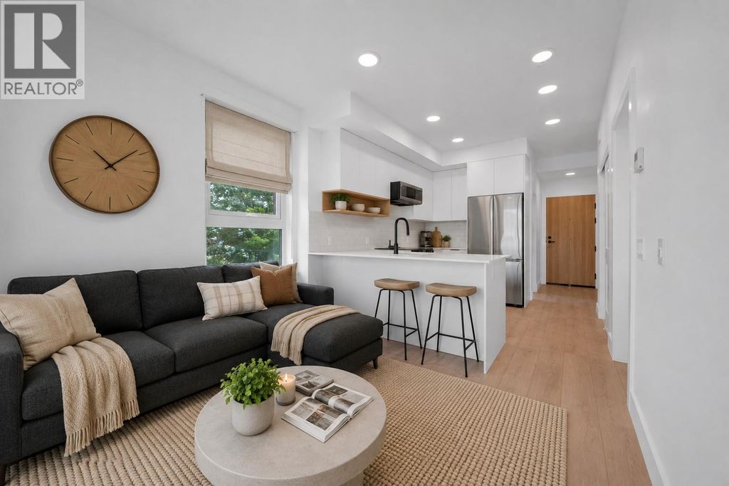 620 Coronation Avenue Unit# 312, Kelowna