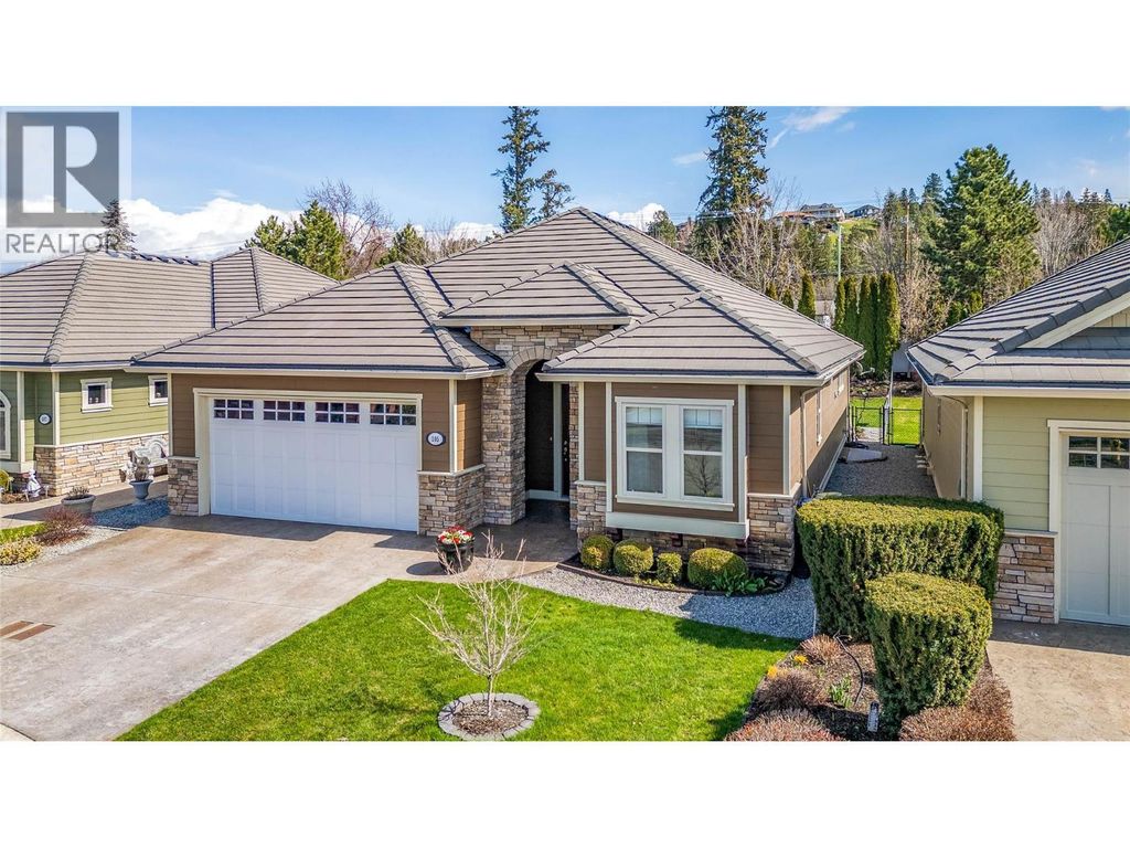4450 Gordon Drive Unit# 105, Kelowna